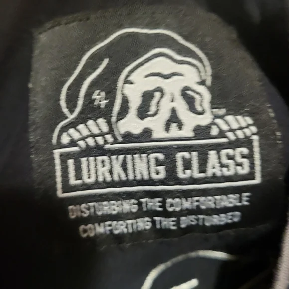 Lurking Class Sketchy Zumiez Skull Reaper Black Baseball Button Shirt Sz Large - Picture 3 of 7